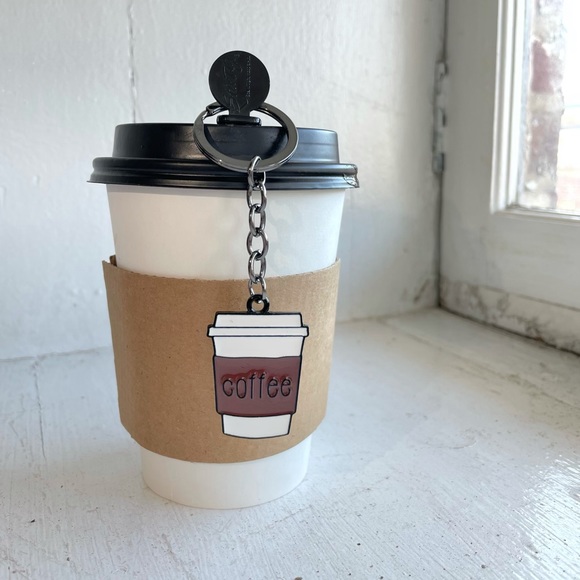 Coffee Lovers Keychain ☕️❤️🔑 - Picture 3 of 3